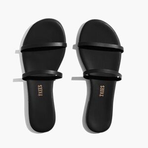 Tkees Gemma Sandal in Sable NWOT Sz 7